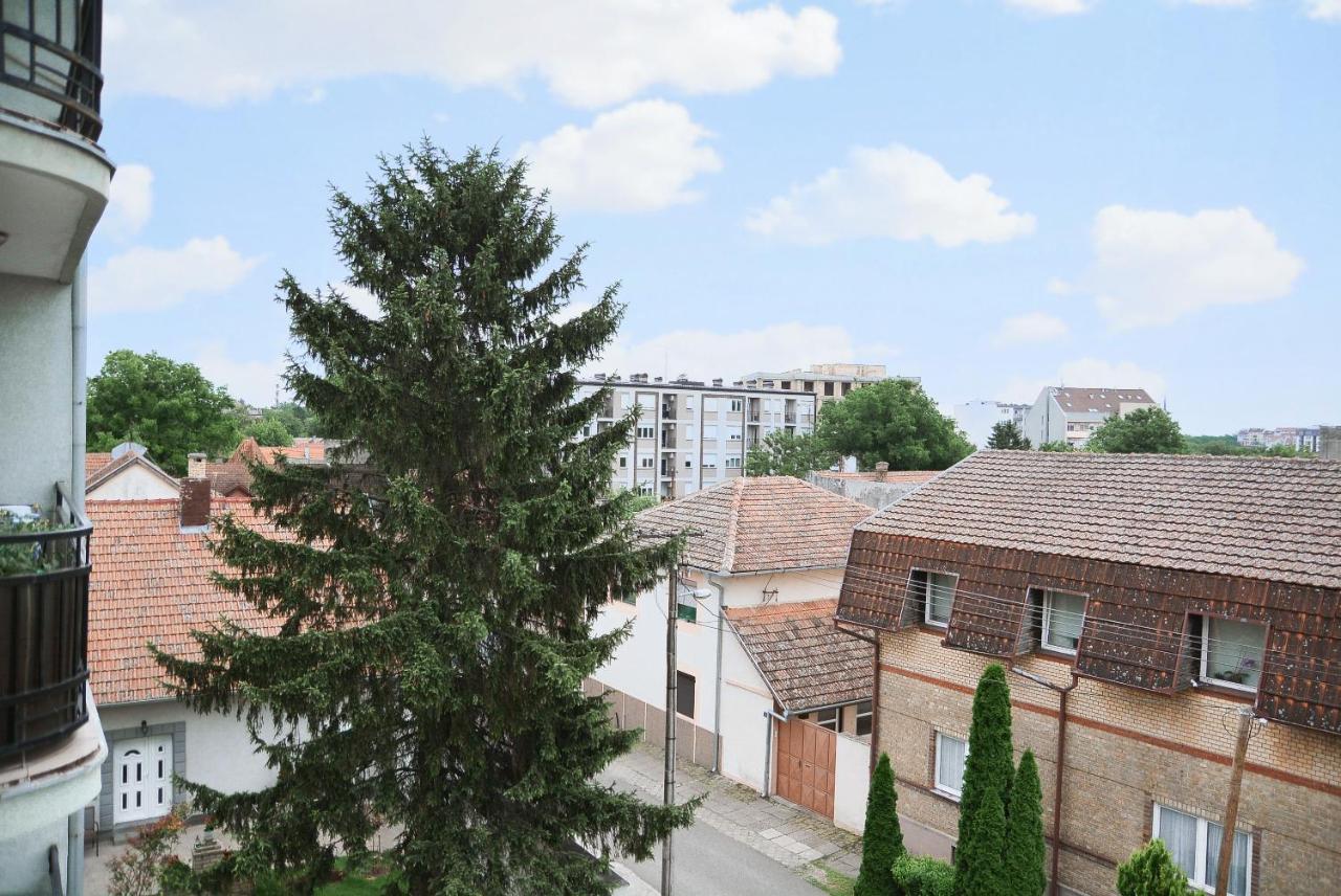 Crown Apartment 2 Subotica Eksteriør billede